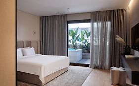 Nur Outline Aparthotel